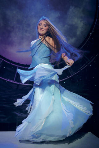 File:Chloë Agnew twirling around.jpg