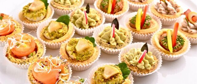 File:Hiring-a-Professional-Finger-Food-Catering-Service-Will-Liven-Up-Your-Event.jpg