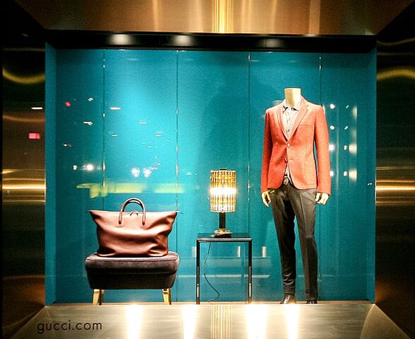 File:Gucci-windows-2013-Autumn-Munich-Germany-02.jpg