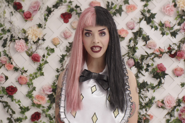 File:Melanie-martinez-soap-training-wheels-music-video.png