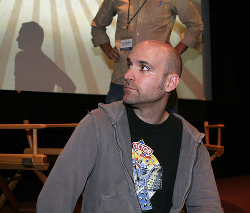 File:RobSchrabDrWhoShirt.jpg