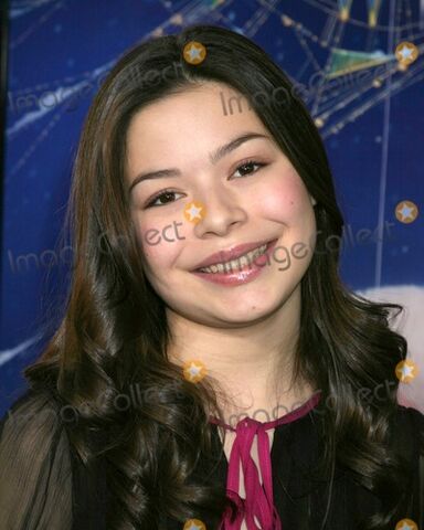 File:Miranda Cosgrove.jpg