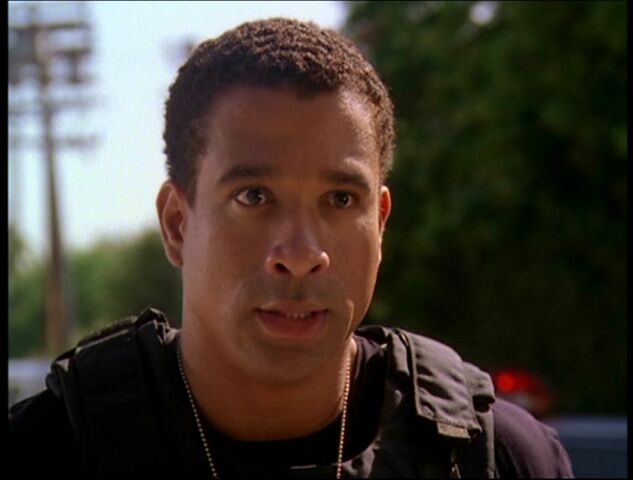 File:6x09-Darryl.jpg
