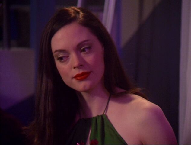 File:4x05-Paige.jpg
