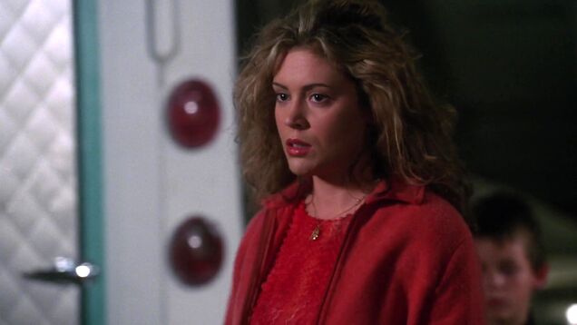 File:3x10-Phoebe.jpg