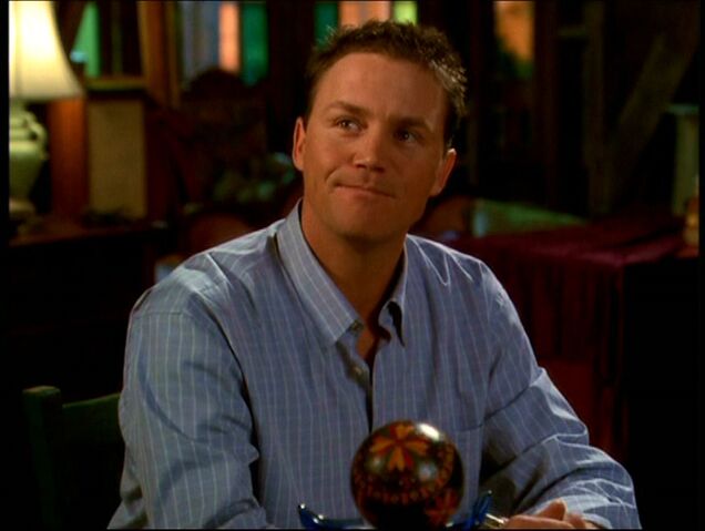 File:6x15-Leo.jpg