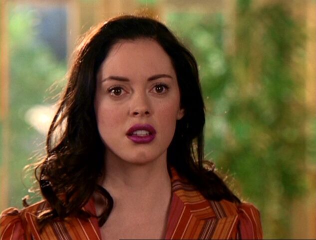 File:Paige sees.jpg