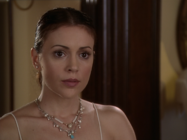 File:8x08PhoebeHalliwell.png