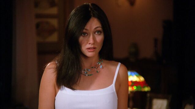 File:2x18-Prue.jpg