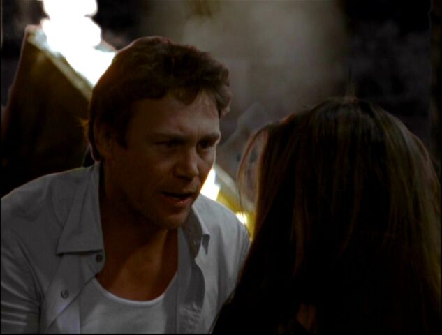 File:8x21-Leo.jpg