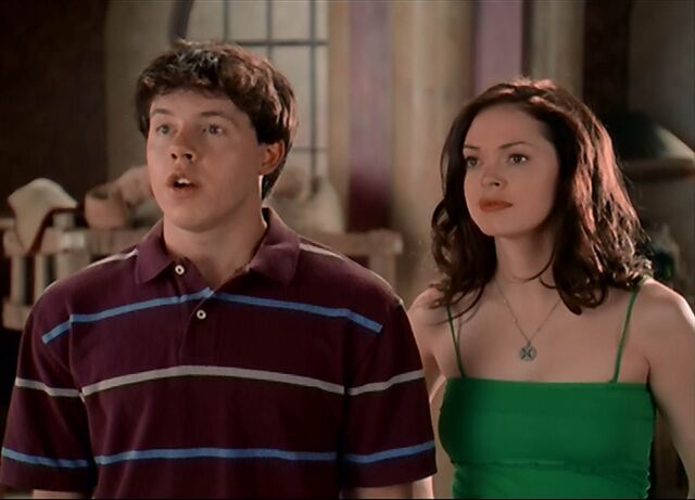 File:7x02 duncan spell casting.jpg