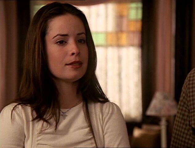 File:4x14-Piper.jpg