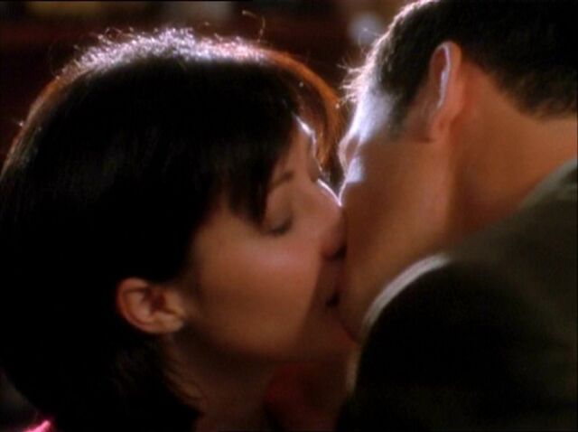 Фајл:800px-Charmed104 020.jpg