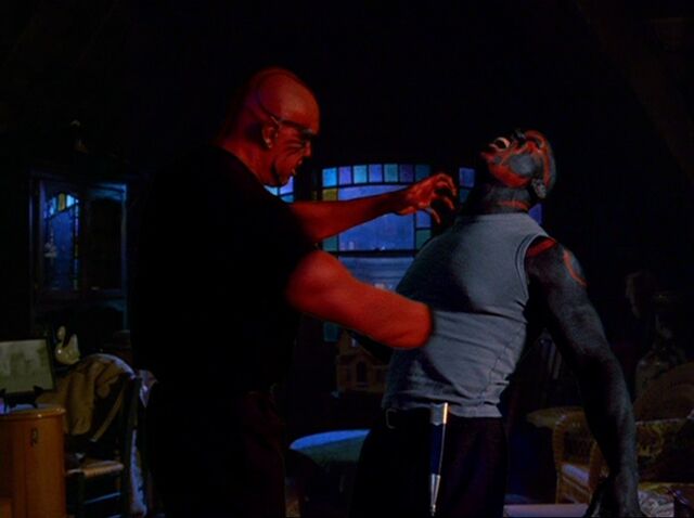 File:4x08-BelthazorKillsSykes1.jpg