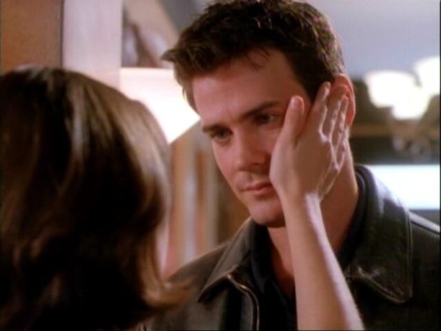 File:Clay-goodbye.jpg
