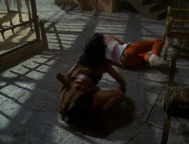 File:6x01-34.png