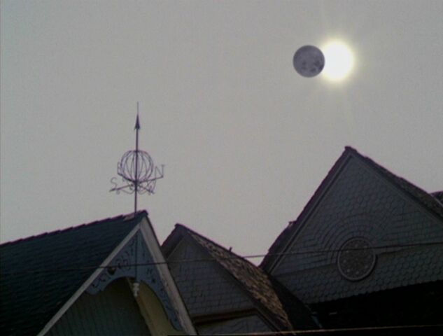 File:Solareclipse.jpg