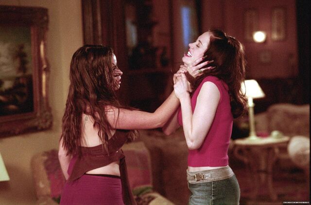 File:Charmed-Still403 002.jpg