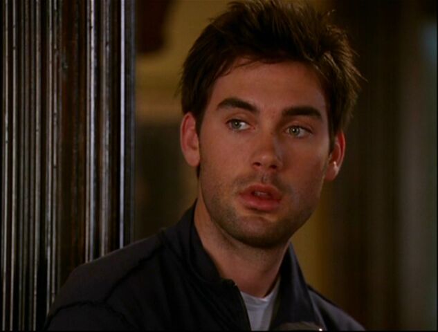 File:8x22-Chris.jpg