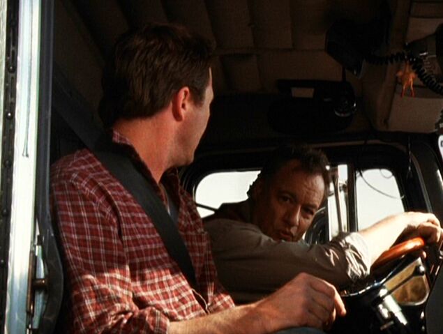 File:7x16-LeoTruck.jpg