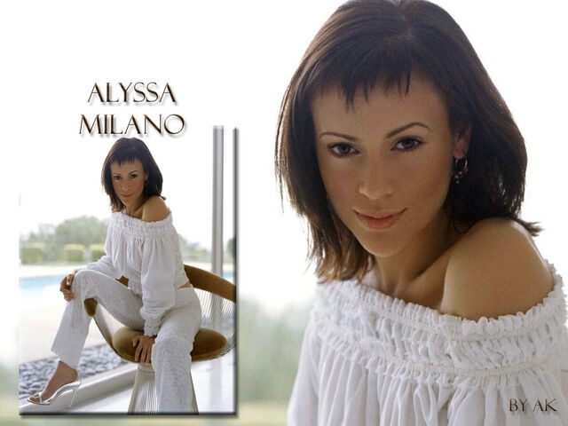 File:Alyssa Milano-Phoebe 127.jpg