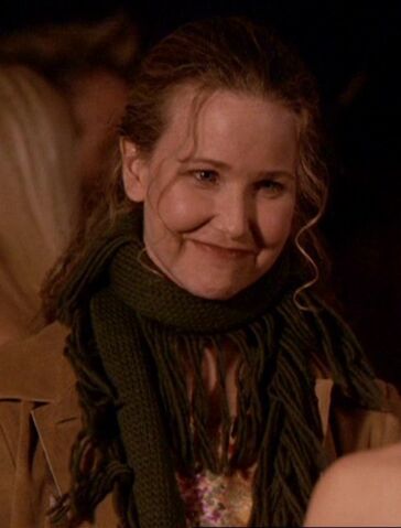 File:Karen Young.jpg