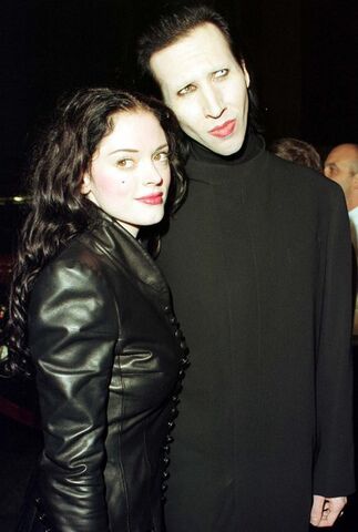 File:Premiere+of+Sleepy+Hollow+NRtqjObc-hZl.jpg