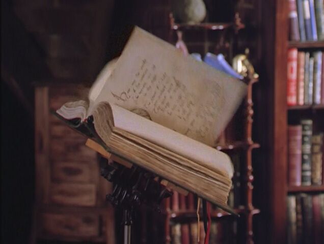 File:2x01-BOS-dominus-trinus.jpg