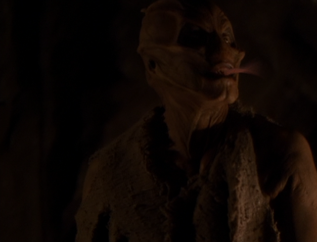 File:6x09P73.png