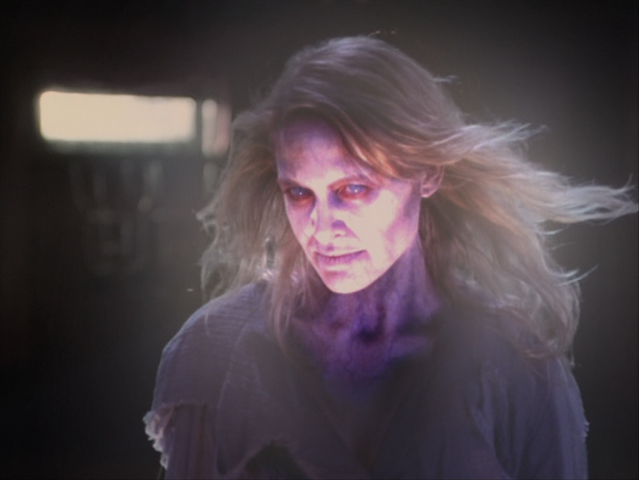 File:8x06CarolFlowers.png
