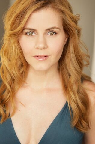 File:ChristyeLynnSmith.jpg