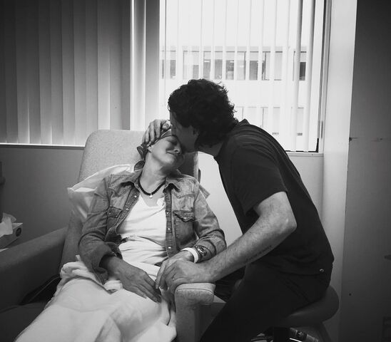 File:Shannen and Kurtis Chemo.jpg