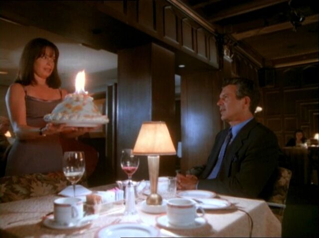 File:1x03-Piper, Victor.jpg