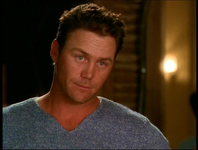File:6x05-Leo.jpg