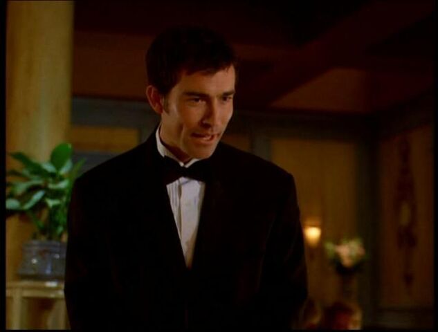 File:French-waiter.jpg