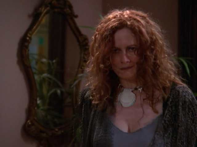 File:5x01-Sea Hag.png