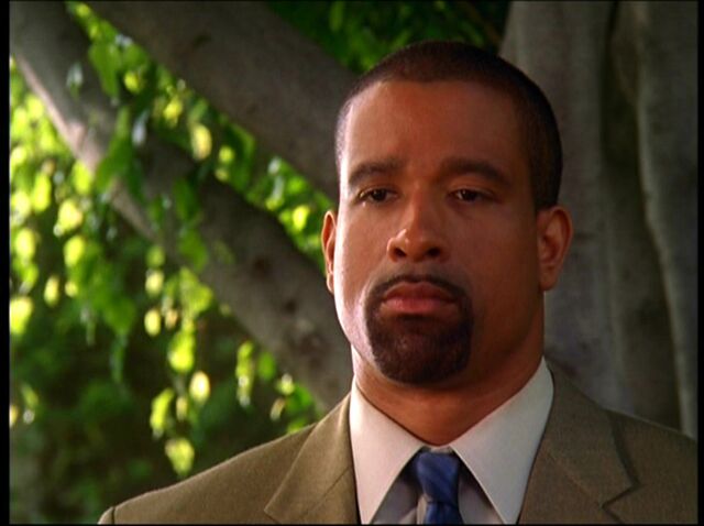 File:7x01-Darryl.jpg