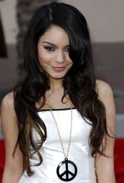 Long-hair-style-teen-07