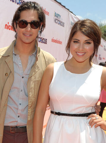 File:Daniella-avan-transformers.jpeg