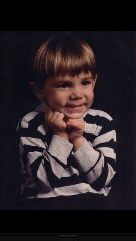 File:Youngandrewshaw.jpg