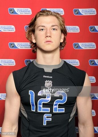 File:Hayden 2013 nhl combine.jpg