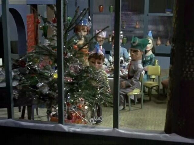 File:Stingray-a-christmas-to-remember-16.jpg