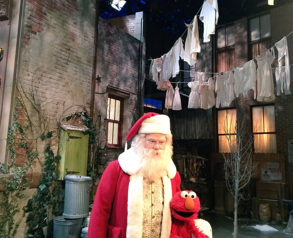 File:SS-2016-Xmas-3.jpg