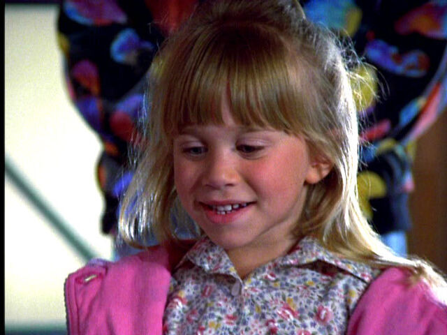 File:Sarah.jpg