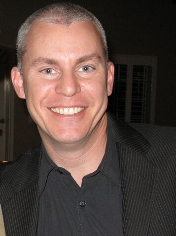 File:Travis Fine 2009.jpg
