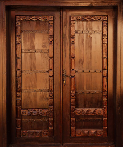 File:Carved-wooden-door.jpg