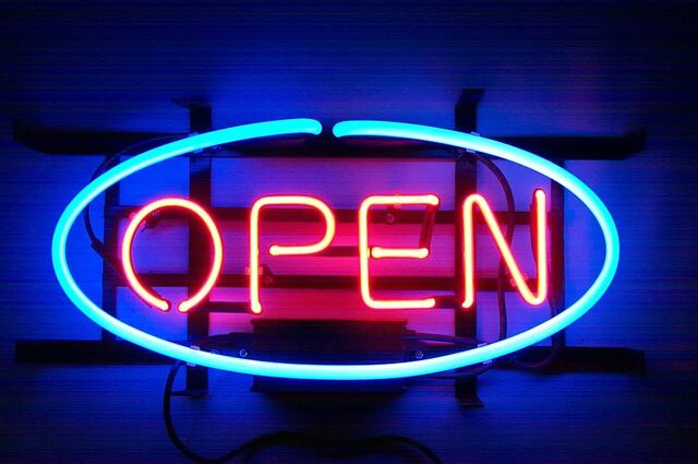 Archivo:Neon-Open-sign.jpg