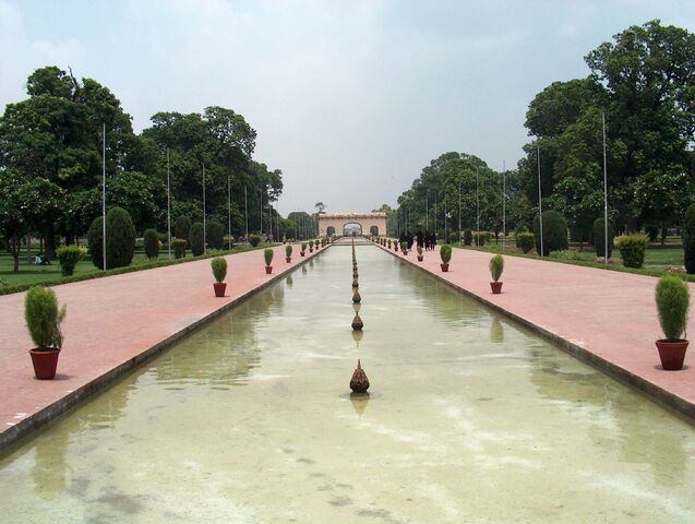 File:PakistanLahoreShalamarGardenFirstPavilionOnFirstLevel.jpg