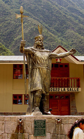 File:Pachacuti Statue.jpg