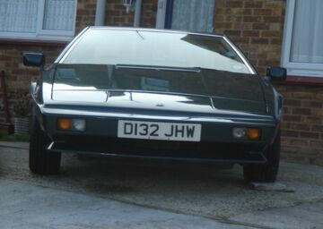 Lotus Esprit (2)